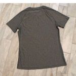 Under Armour women's large (fitted) gray Heatgear Drifit short sleeve shirt Photo 1