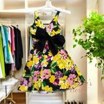 *B. Smart Floral Midi Dress Women's Size 6 Beach Tropical Feminine Party Summer Black Photo 0