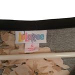 LuLaRoe  floral vneck short sleeve black red small Photo 2