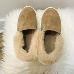 Boutique fur lined slip on sneaker sz 6.5. Photo 4