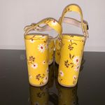 Miu Miu Daisy Platform Heels Photo 6