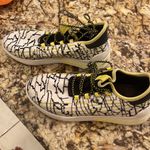 Kendall + Kylie sneakers Photo 3