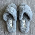 Jessica Simpson  Gray Fuzzy Slipper Sandals Size‎ 6/7 Photo 2
