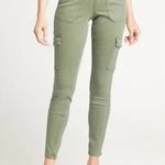 Spanx Stretch Twill Ankle Cargo Pant in Soft Sage Green Size Small Photo 4