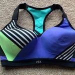 Victoria's Secret  VSX sports bra Photo 0