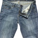 Articles of Society  Parker  Medium Wash Jeans Size 27 Photo 4