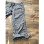 The North Face Women's Sz 8 Convertible Pants Shorts Capris Zip Hiking Gray Photo 11