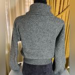 Steve Madden Modern  sweater 💖 Photo 3