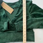 NIYAMA SOL Green Long Sleeve Crop Wrap Velour Top Workout Dance Ballet XL Photo 6
