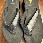 Volatile platform sandals black women's 9 Photo 0