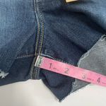 Levi's LEVI’S High Rise Dark Wash Raw Hem Denim Jean Shorts Size 6 / 28 NWT Photo 4