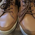 COOGI  AUSTRALIA Adult Fashion Shoes Sz 8 Photo 1