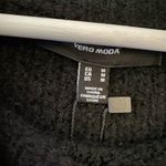 VERO MODA Sweater vmdaisyshoulder long blouse Black Crewneck Neutral Casual Cute Photo 3