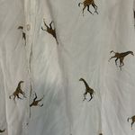 Jane and Delancey  White Novelty Giraffe Print‎ Button Down Tunic Top Medium Photo 1
