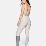 Outdoor Voices 7/8 Leggings Size Small Tri Tone Photo 3