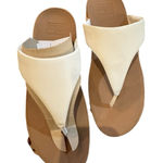 FitFlop  Women's Lulu Leather Toe-Post Thong Sandals White Size 11‎ Resort Photo 0
