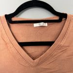 Active Basic Basic cropped V-Neck Photo 1