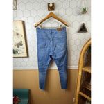 Madewell  Medium Wash High-Rise Slim Crop Boyjean with Raw‎ Hem - Size - 27 Photo 3