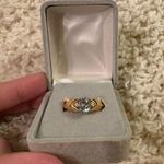 Vintage New Avon Gold Tone Faux Blue Topaz Ring 8 Photo 0