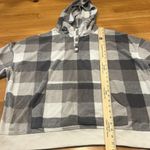 Old Navy  women’s gray buffalo check quarter button fleece  hoodie size xlarge . Photo 4