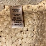 Jaclyn Smith  straw hat for summer vacay; gardening Photo 5