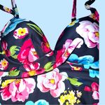 Beachsissi  brand floral twist front one piece! new awesome! New Photo 6