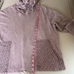 Jane and Delancey  Hooded Sweatshirt Size Medium‎ Lilac Lavender Eyelet Pockets Photo 4