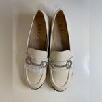 Unisa Women’s Bling Ornament Elegant Cream Loafer Shoes Size 8 M Photo 5