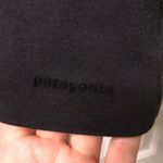 Patagonia Women’s Black Hidden Zipper High Collar Lightweight Jacket Photo 5