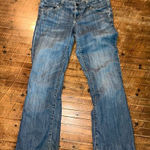 American Eagle favorite boyfriend Distressed 8 jeans Photo 0