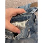 American Eagle  Outfitters Mom Jeans Light Wash Distressed Ripped Size 00 Regular Photo 3