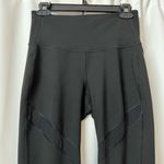 Old Navy Active Black High Waisted Athletic Leggings Yoga Pants With Mesh Panels Size Medium Photo 1