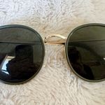 Aerie Green Sunglasses Photo 0