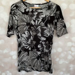 LuLaRoe  Classic T Floral Photo 0