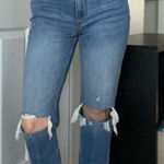 Abercrombie & Fitch  Ankle Straight Ultra High Rise Jeans Sz 28‎ Short Distressed Photo 0
