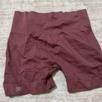 Set Active  sculptflex biker shorts size large Photo 3