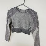 Athleta Cropped Grey Long Sleeve Athletic Top Photo 0