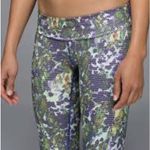 Lululemon Wunder Under Crop II *Full-On Luxtreme Floral Sport White Multi Photo 9