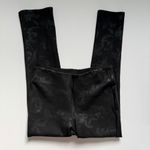 Soft Surroundings SoftEssential Ponte Leggings Black Rose Foil Size Medium Photo 2