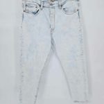 Levi's  Wedgie Skinny Light Wash Size 32 Jeans Photo 1