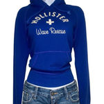 Hollister 2010s blue and white “Wave Rescue”hoodie Photo 0