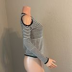 Romeo + Juliet Couture  Halter Cold Shoulder Blouse Top Black / White small #117 Photo 3