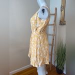 Abercrombie & Fitch Yellow And White Floral Ruffle Bottom Mini Dress Lg Photo 1