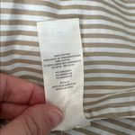 Aritzia  Babaton Fitted Button Down Shirt White/Tan Size XS Photo 6