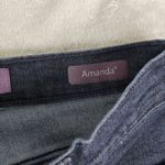 Gloria Vanderbilt  Jeans Womens 6 Short Straight Leg Amanda Pockets Blue Denim Photo 4