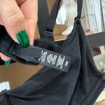 SKIMS  jersey tshirt bra fits everybody underwire adjustable bra 34B Photo 2