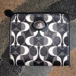 Coach Wallet Photo 0
