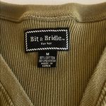 Bit & Bridle  Fitted Ribbed Henley Long Sleeve TShirt Green Size Medium Photo 5