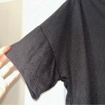 Black V Neckline Short Sleeve Pocket Top Women’s Medium Photo 3