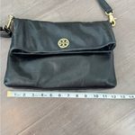 Tory Burch  Amanda leather clutch crossbody bag black Photo 9